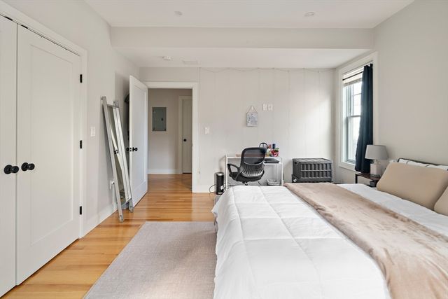 108 Mount Pleasant Ave 4, Boston, MA 02119