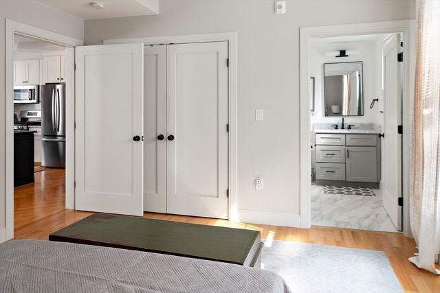 108 Mount Pleasant Ave 4, Boston, MA 02119