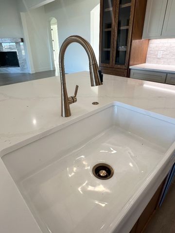 219 SALT CREEK Court, Weatherford, TX 76087