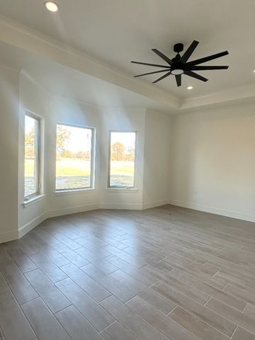 219 SALT CREEK Court, Weatherford, TX 76087