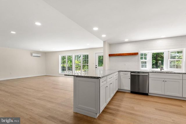 502 ROCK RAYMOND RD, Downingtown, PA 19335