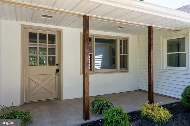 502 ROCK RAYMOND RD, Downingtown, PA 19335