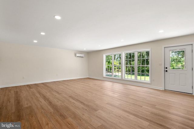 502 ROCK RAYMOND RD, Downingtown, PA 19335