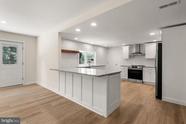 502 ROCK RAYMOND RD, Downingtown, PA 19335