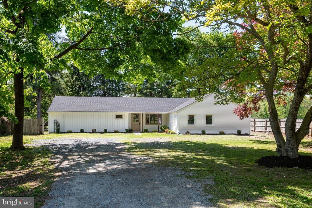 502 ROCK RAYMOND RD, Downingtown, PA 19335