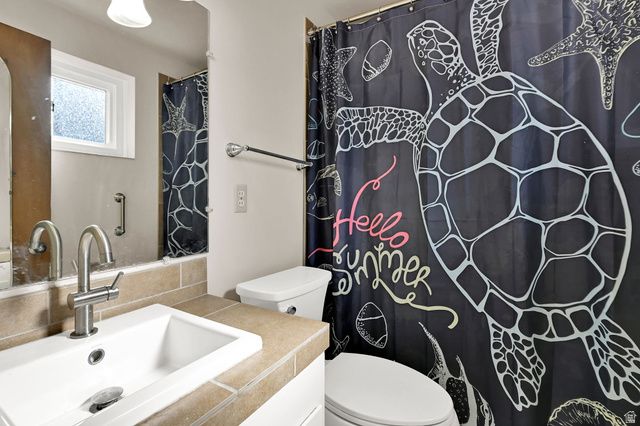 6312 S 560 E, Murray, UT 84107