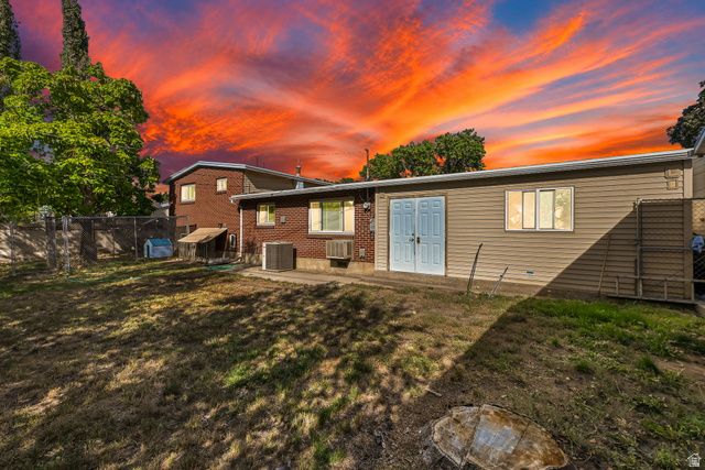 6312 S 560 E, Murray, UT 84107
