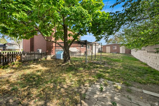 6312 S 560 E, Murray, UT 84107