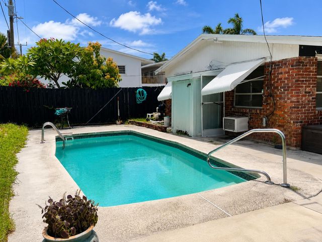 121 Cleveland Street 3, Lake Worth Beach, FL 33461