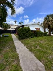 121 Cleveland Street 3, Lake Worth Beach, FL 33461
