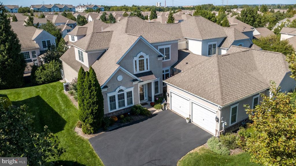 210 GOLDENROD DR, UPPER GWYNEDD TWP, PA 19446 — exterior