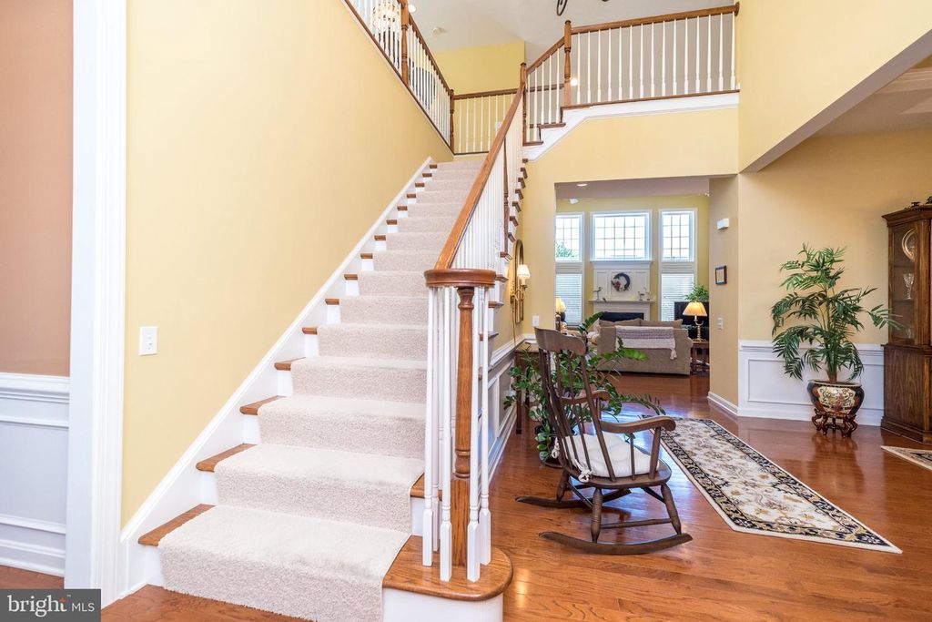 210 GOLDENROD DR, UPPER GWYNEDD TWP, PA 19446 — photo 4