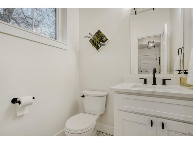 4640 W 39th Ave, Denver, CO 80212