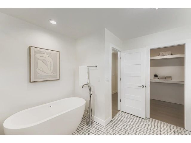 4640 W 39th Ave, Denver, CO 80212