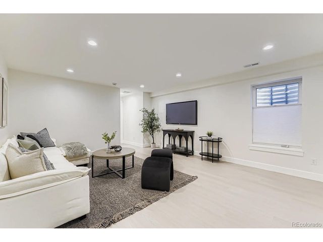 4640 W 39th Ave, Denver, CO 80212