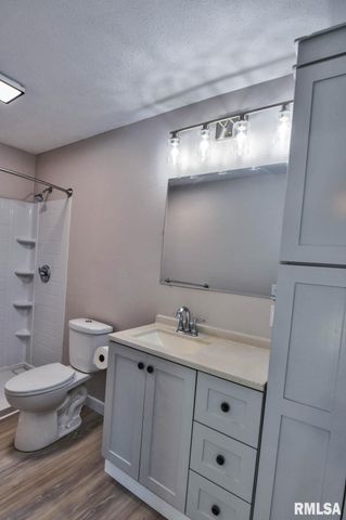 1122 SPRINGFIELD Road, Kincaid, IL 62540