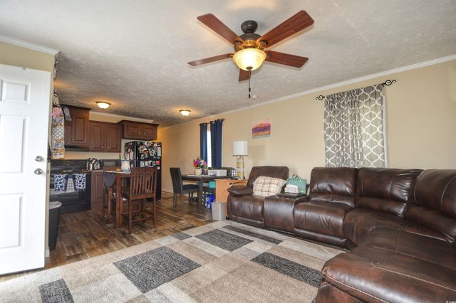 1502 Gardenia Ave., North Myrtle Beach, SC 29582