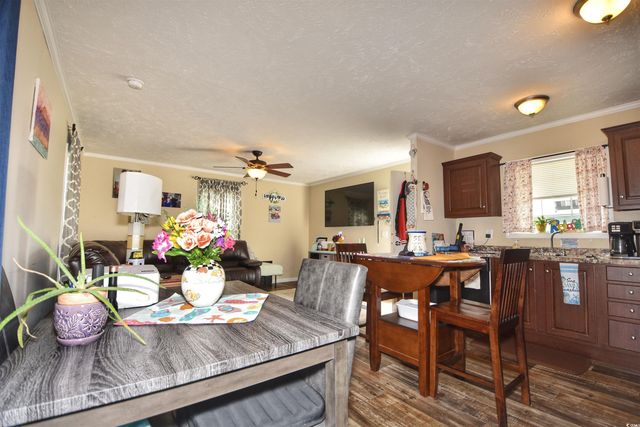 1502 Gardenia Ave., North Myrtle Beach, SC 29582