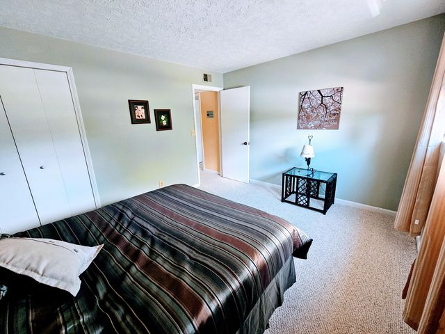 40 Fairway Court, 14, Perry Park, KY 40363