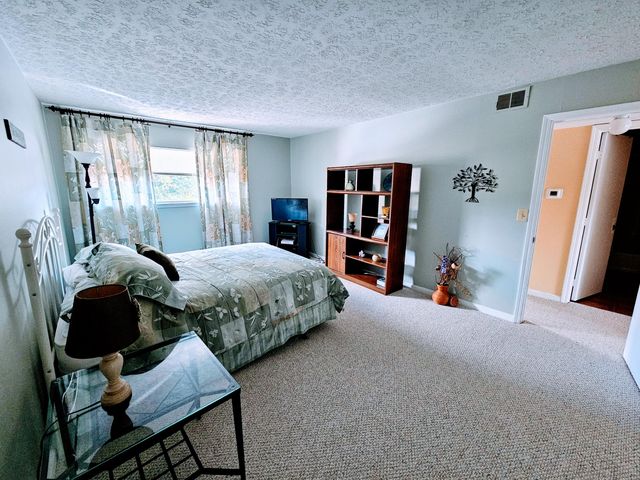 40 Fairway Court, 14, Perry Park, KY 40363