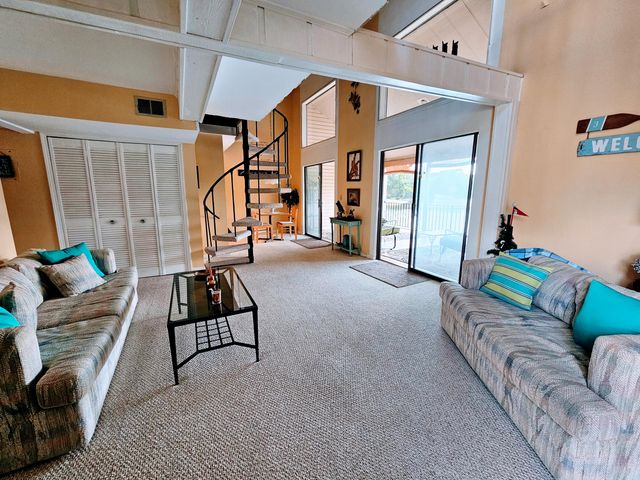 40 Fairway Court, 14, Perry Park, KY 40363