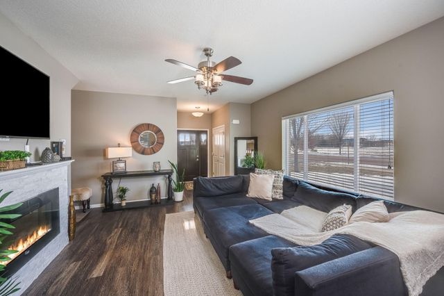 612 Tranquility Trail, Mankato, MN 56001