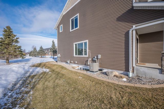 612 Tranquility Trail, Mankato, MN 56001