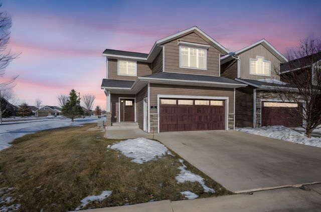 612 Tranquility Trail, Mankato, MN 56001