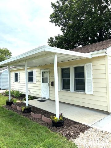2334 RAMSEY Avenue, Springfield, IL 62702