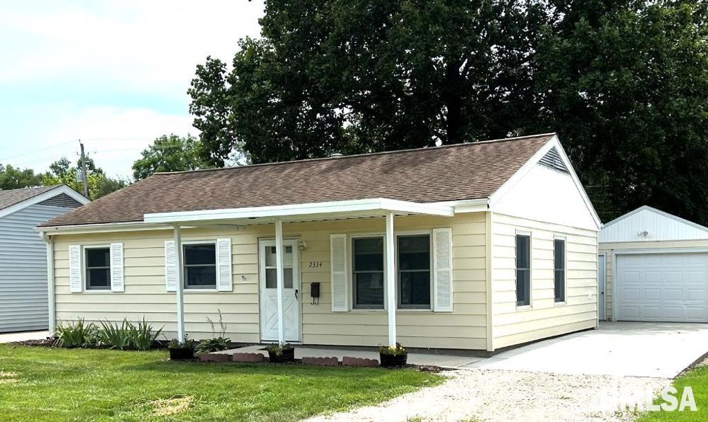 2334 RAMSEY Avenue, Springfield, IL 62702