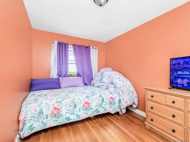 3410 Gunther Avenue, Bronx, NY 10469