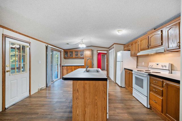W10689 BENSON LAKE ROAD, Amberg, WI 54102