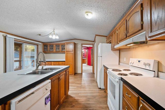 W10689 BENSON LAKE ROAD, Amberg, WI 54102