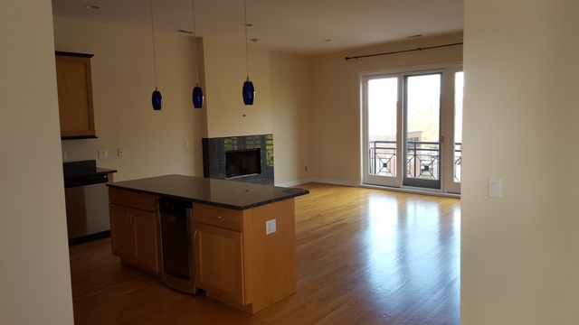 3434 N ELSTON Avenue 101, Chicago, IL 60618