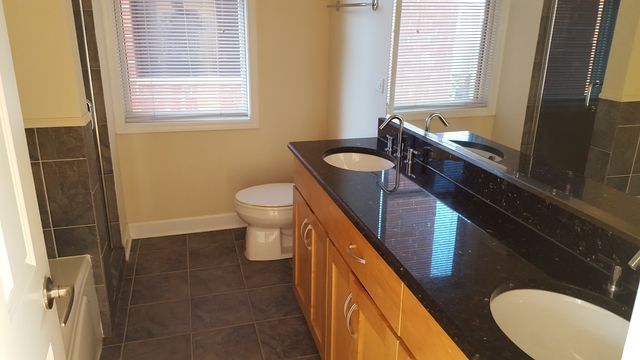 3434 N ELSTON Avenue 101, Chicago, IL 60618