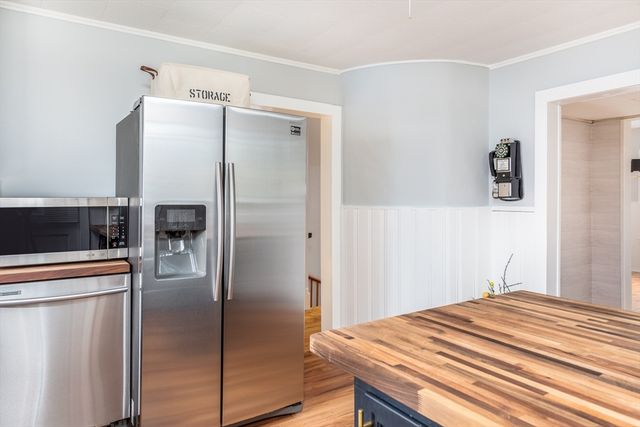 53 Sewall St, Marblehead, MA 01945