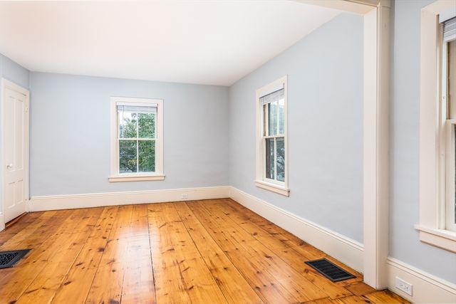 53 Sewall St, Marblehead, MA 01945