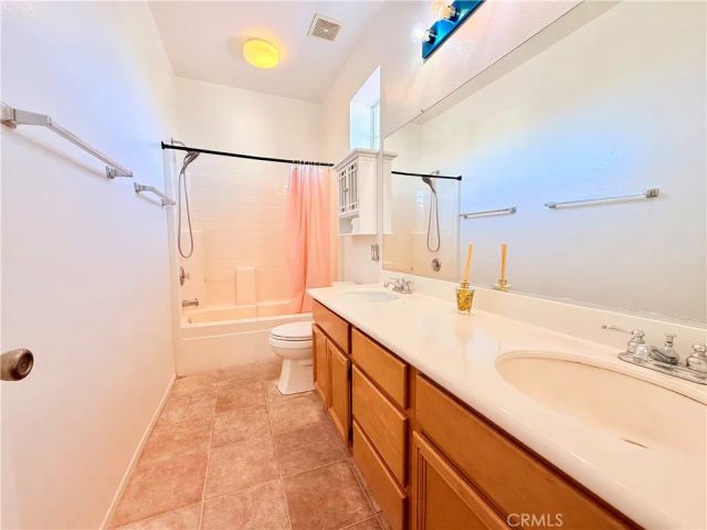 710 Redondo Lane, Corona, CA 92882