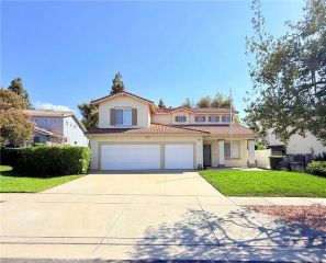 710 Redondo Lane, Corona, CA 92882