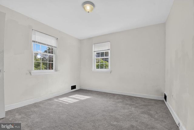 6406 KNOLLBROOK DR, Hyattsville, MD 20783