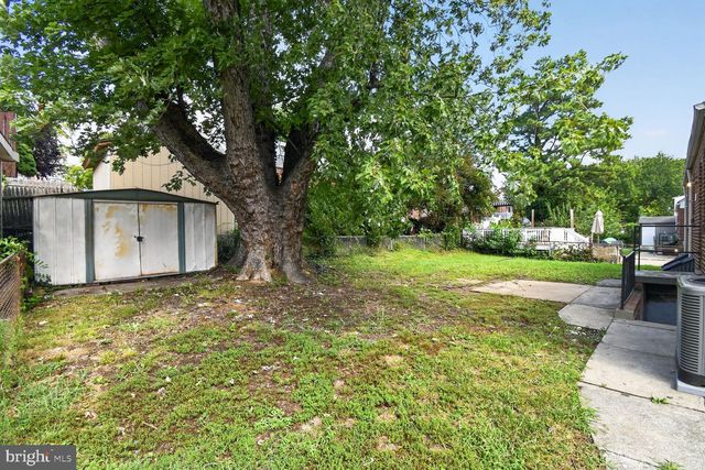 6406 KNOLLBROOK DR, Hyattsville, MD 20783