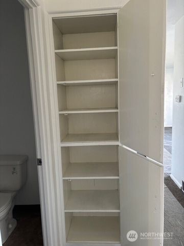 860 111th Street S, Tacoma, WA 98444