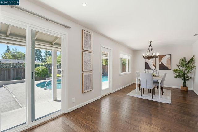 7 El Corte, Orinda, CA 94563