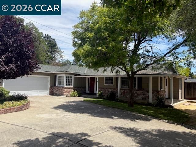 7 El Corte, Orinda, CA 94563