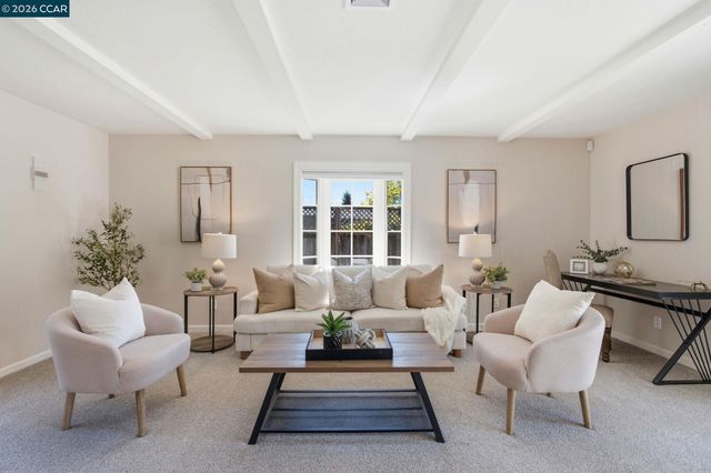 7 El Corte, Orinda, CA 94563