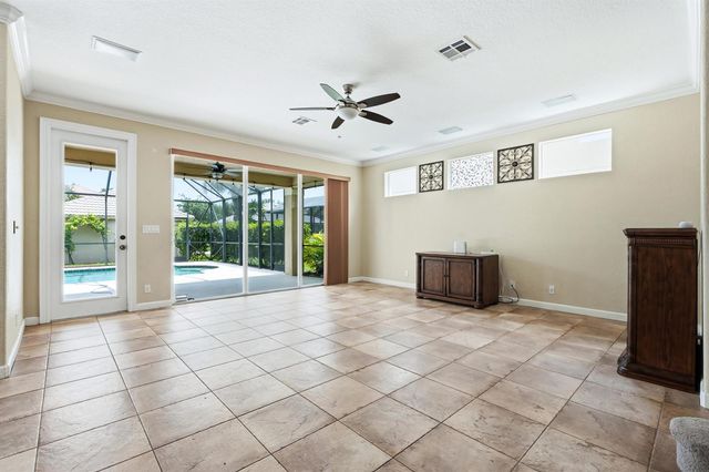 8113 Bautista Way, Palm Beach Gardens, FL 33418