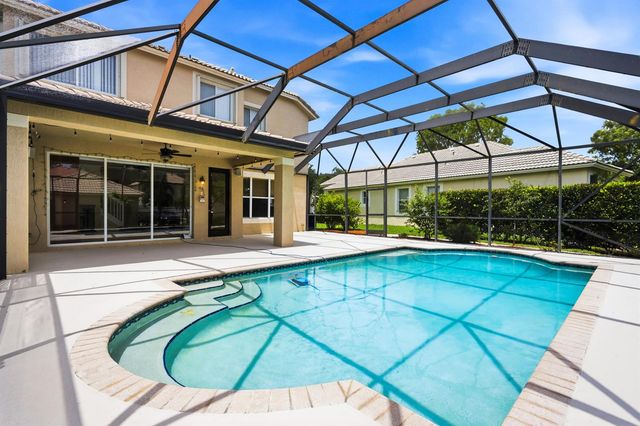 8113 Bautista Way, Palm Beach Gardens, FL 33418
