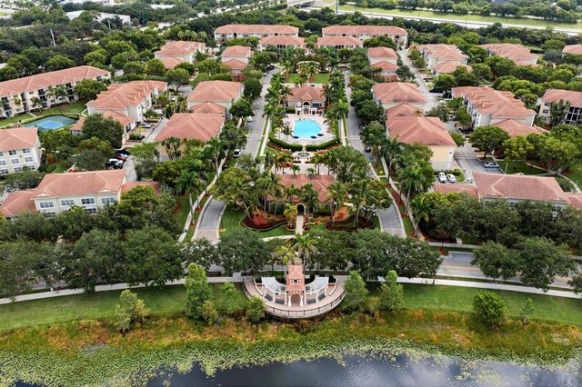 8113 Bautista Way, Palm Beach Gardens, FL 33418
