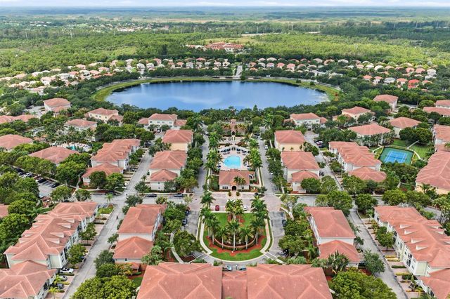 8113 Bautista Way, Palm Beach Gardens, FL 33418