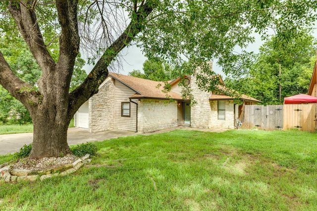16041 Stoneham CIR, Pflugerville, TX 78660